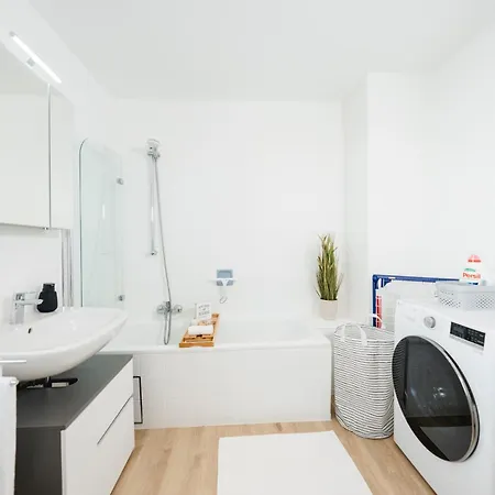 Stadtrand Oase Mit Balkon Karlsruhe