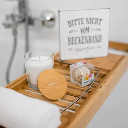 Stadtrand Oase Mit Balkon