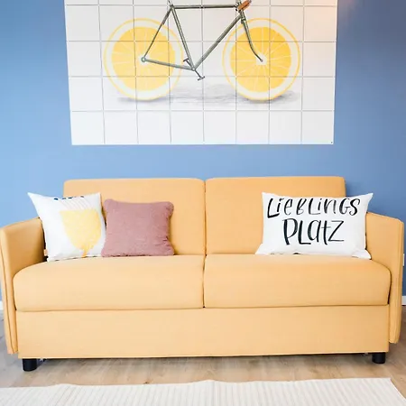 Stadtrand Oase Mit Balkon Lejlighed