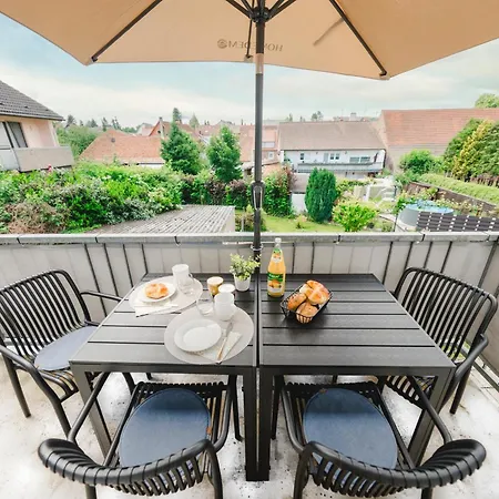 Stadtrand Oase Mit Balkon * Karlsruhe