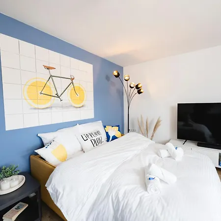 Stadtrand Oase Mit Balkon Appartamento *